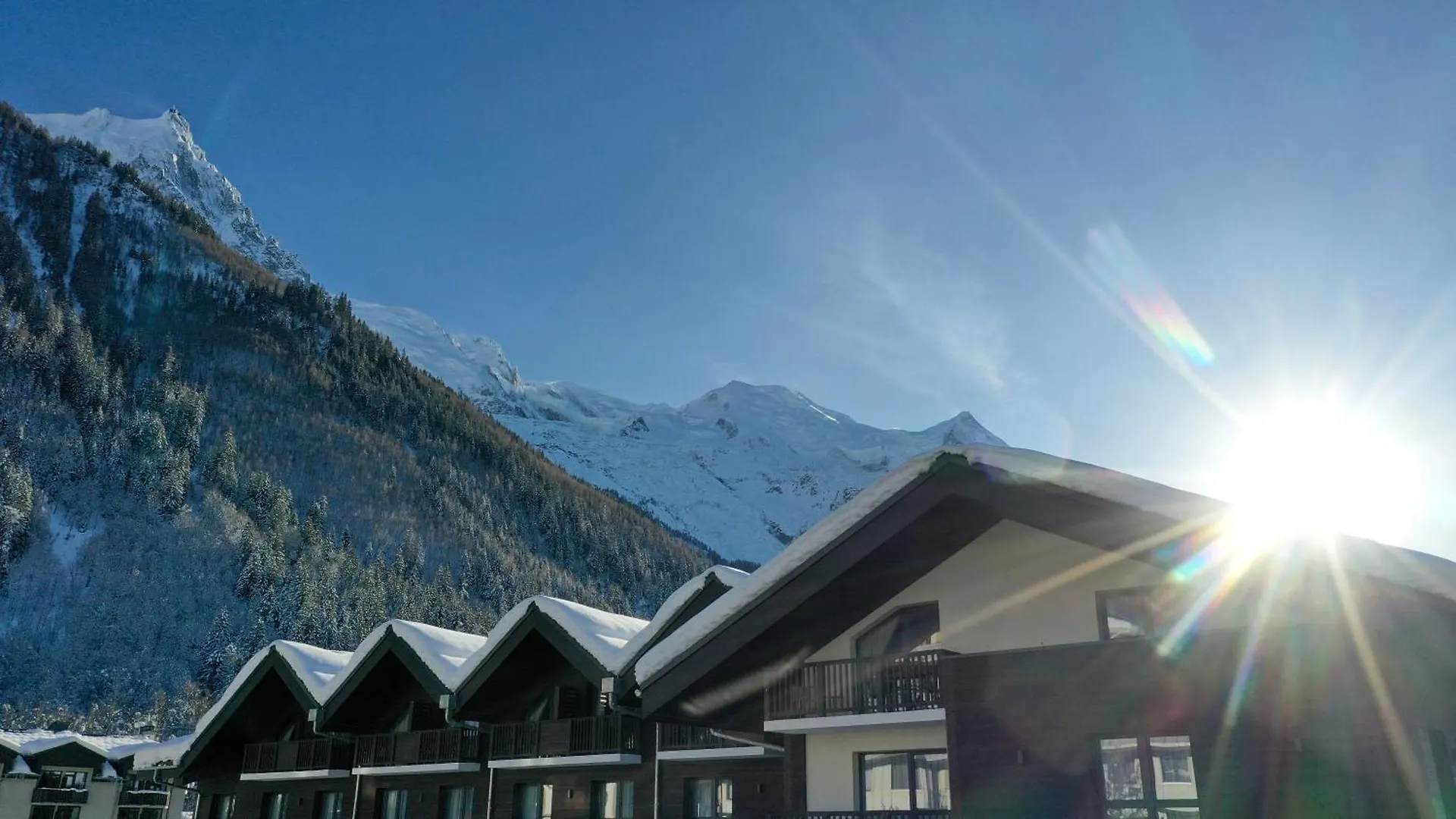 Plan B Hotel - Living Chamonix
